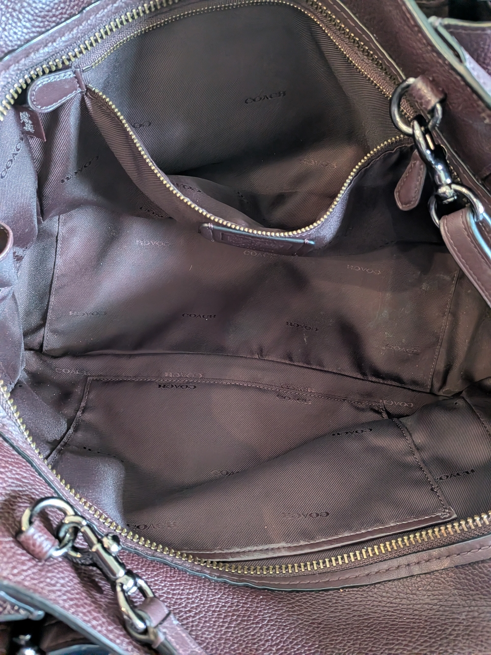 Coach Dreamer 36 Satchel Oxblood Pebbled Leather Gunmetal HW Rare + Dust Bag - Picture 4 of 9